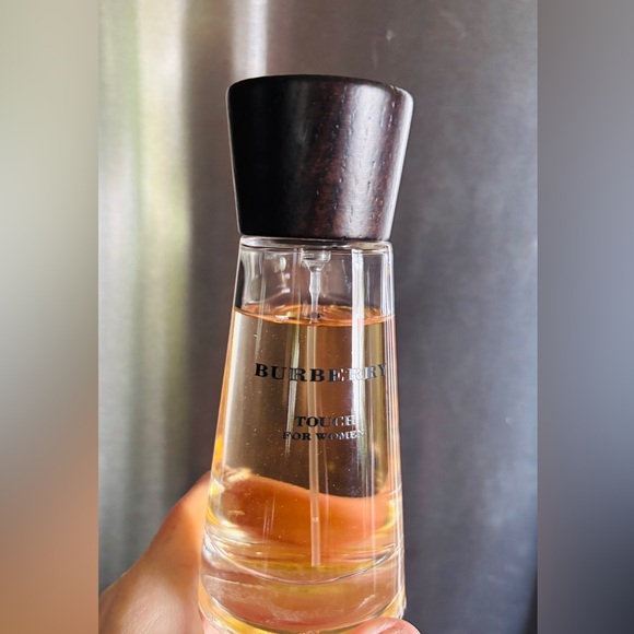 Burberry Other - Burberry Touch for Women spray cap doesn’t work